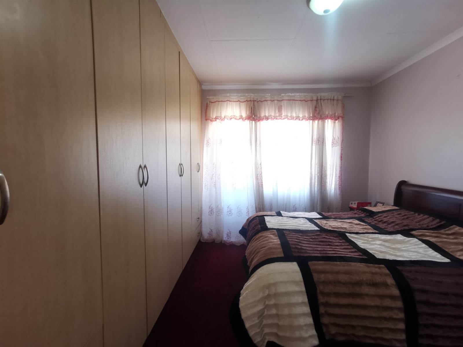 3 Bed Townhouse in Polokwane Central photo number 11