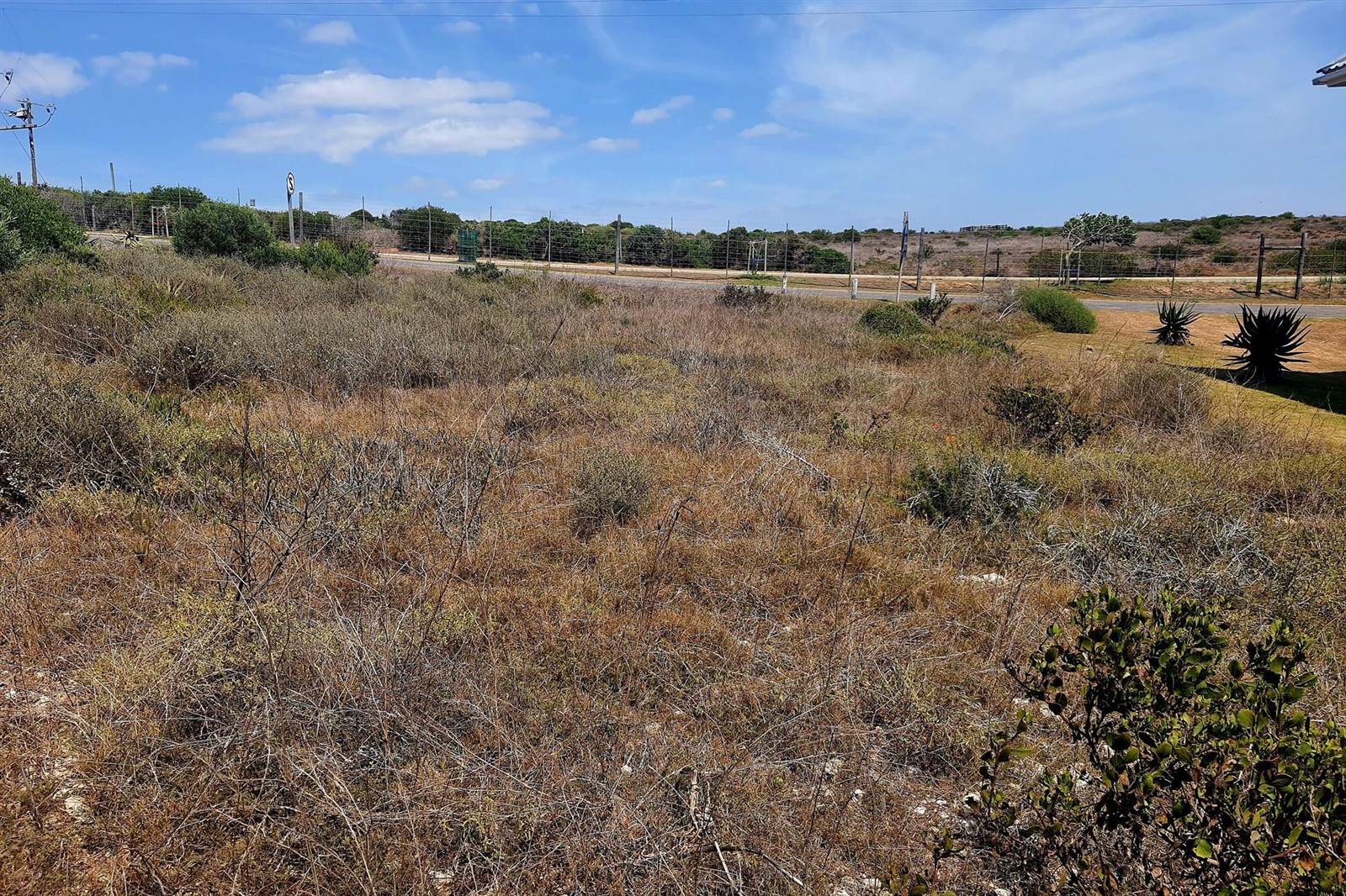 652 m² Land available in Vlees Bay photo number 7