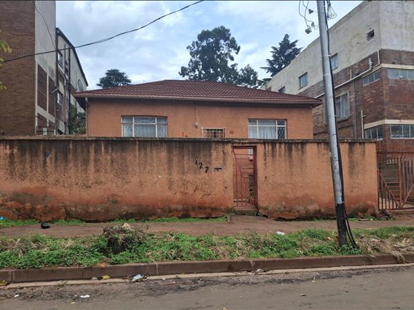 3 Bedroom House 3 Bedroom House