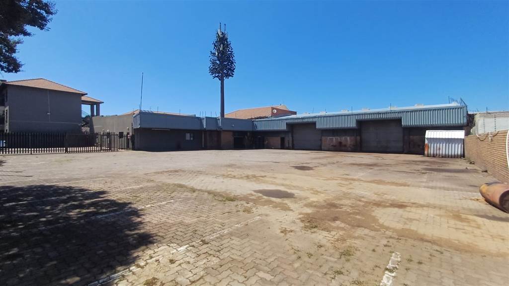 1795  m² Commercial space in Boksburg Central photo number 1