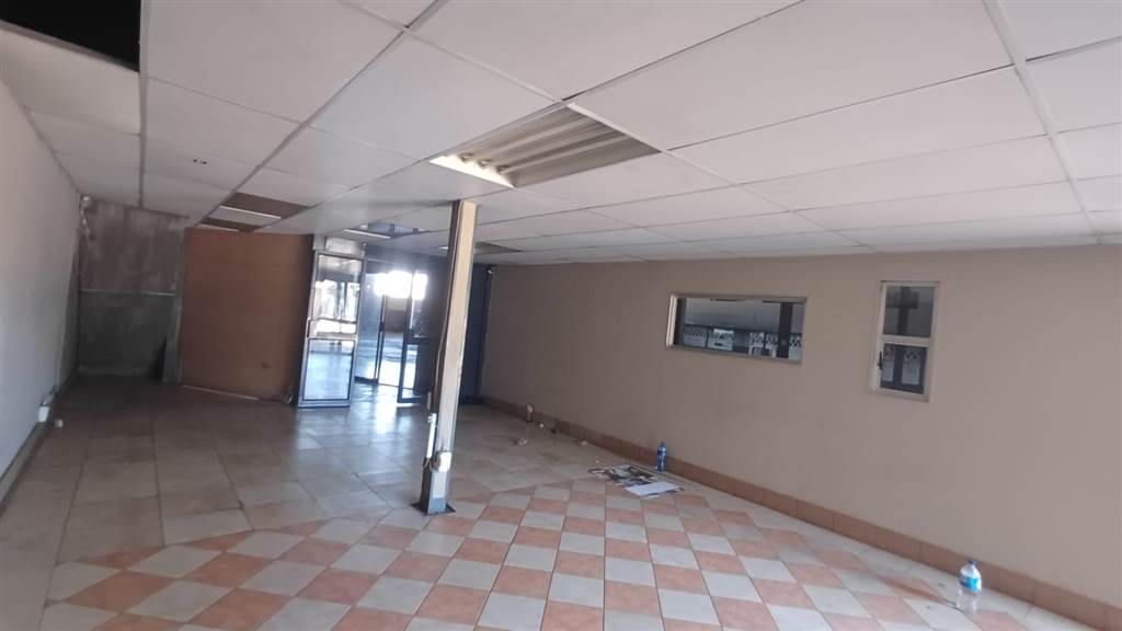 1795  m² Commercial space in Boksburg Central photo number 6
