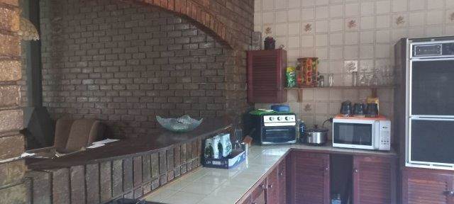 2 Bed Townhouse in Casseldale photo number 15