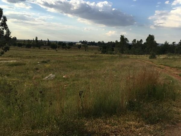 10 ha Land available in Kibler Park