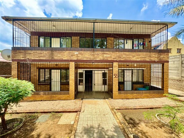 1 Bed Apartment in Rosettenville