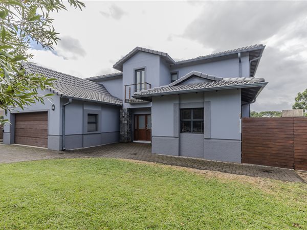 4 Bedroom House 4 Bedroom House