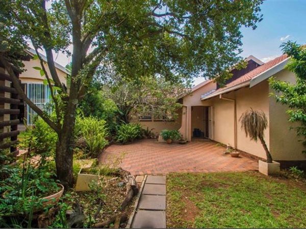 3 Bedroom House 3 Bedroom House