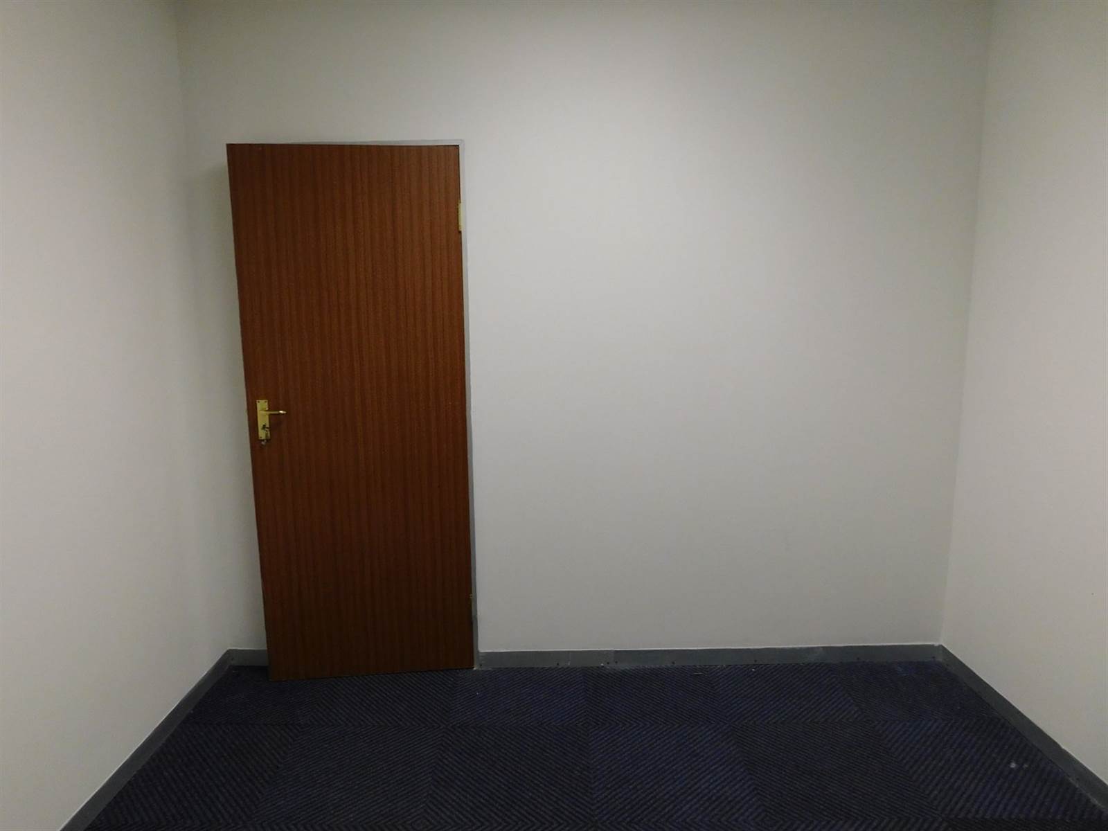 140  m² Office Space in Randburg Central photo number 10