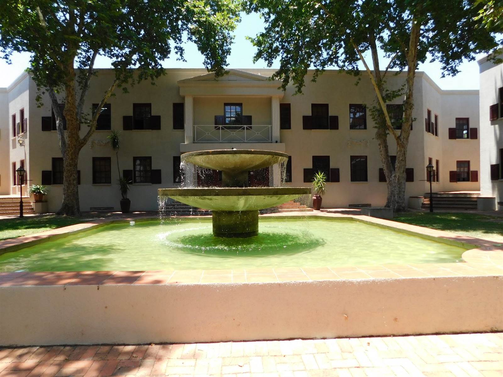 140  m² Office Space in Randburg Central photo number 3