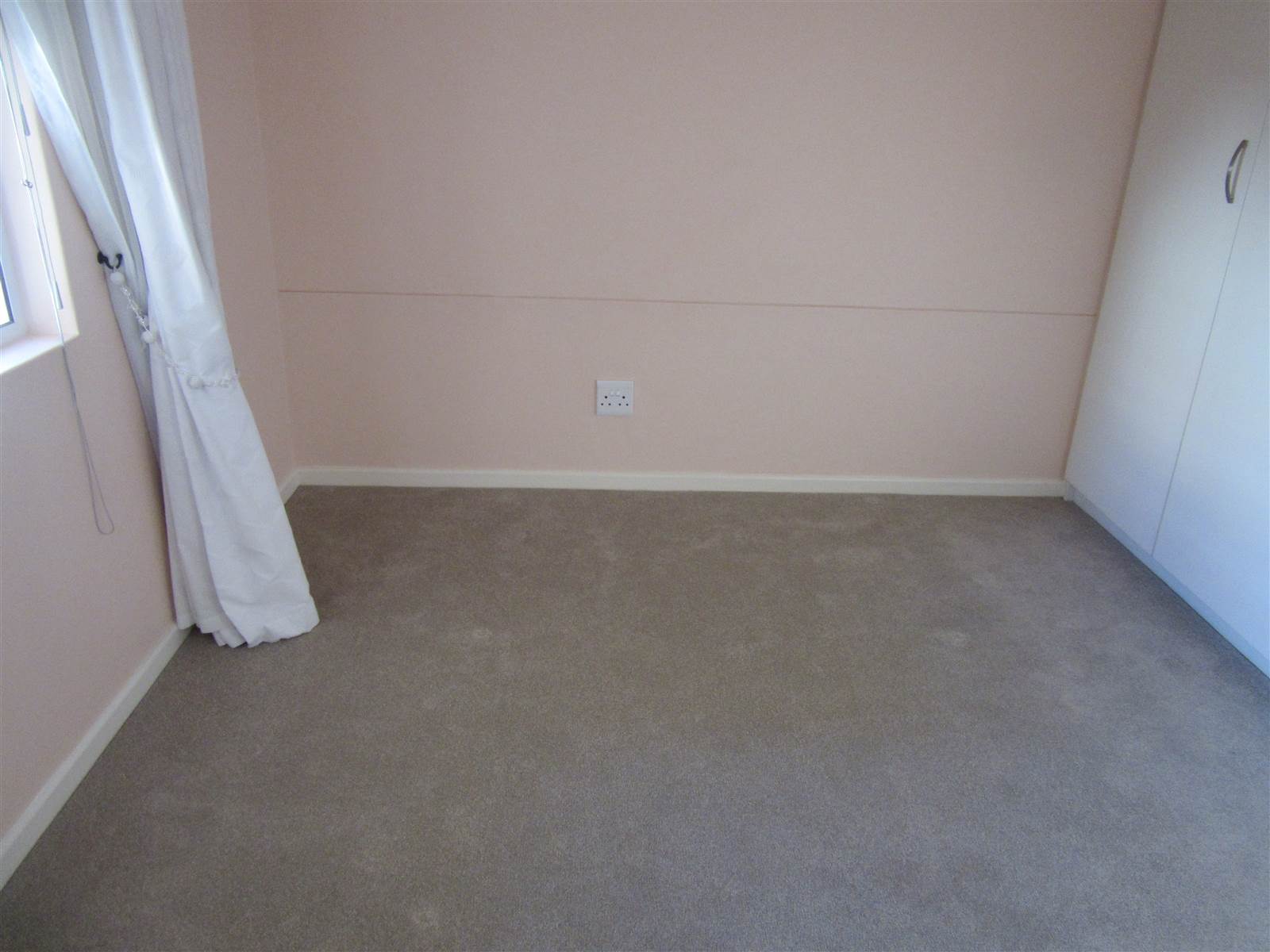 1 Bed Apartment in Whispering Pines photo number 9