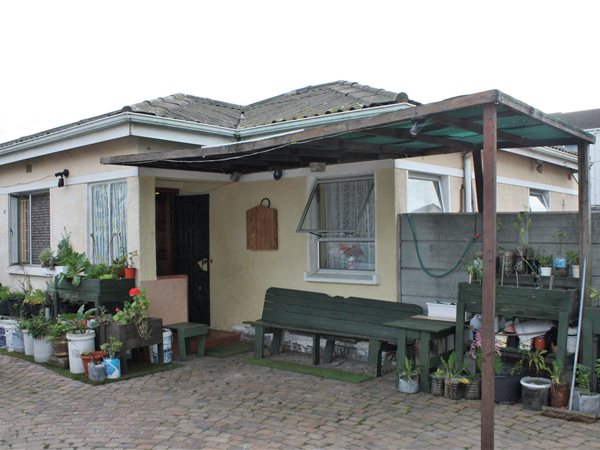 2 Bed House in Ruyterwacht