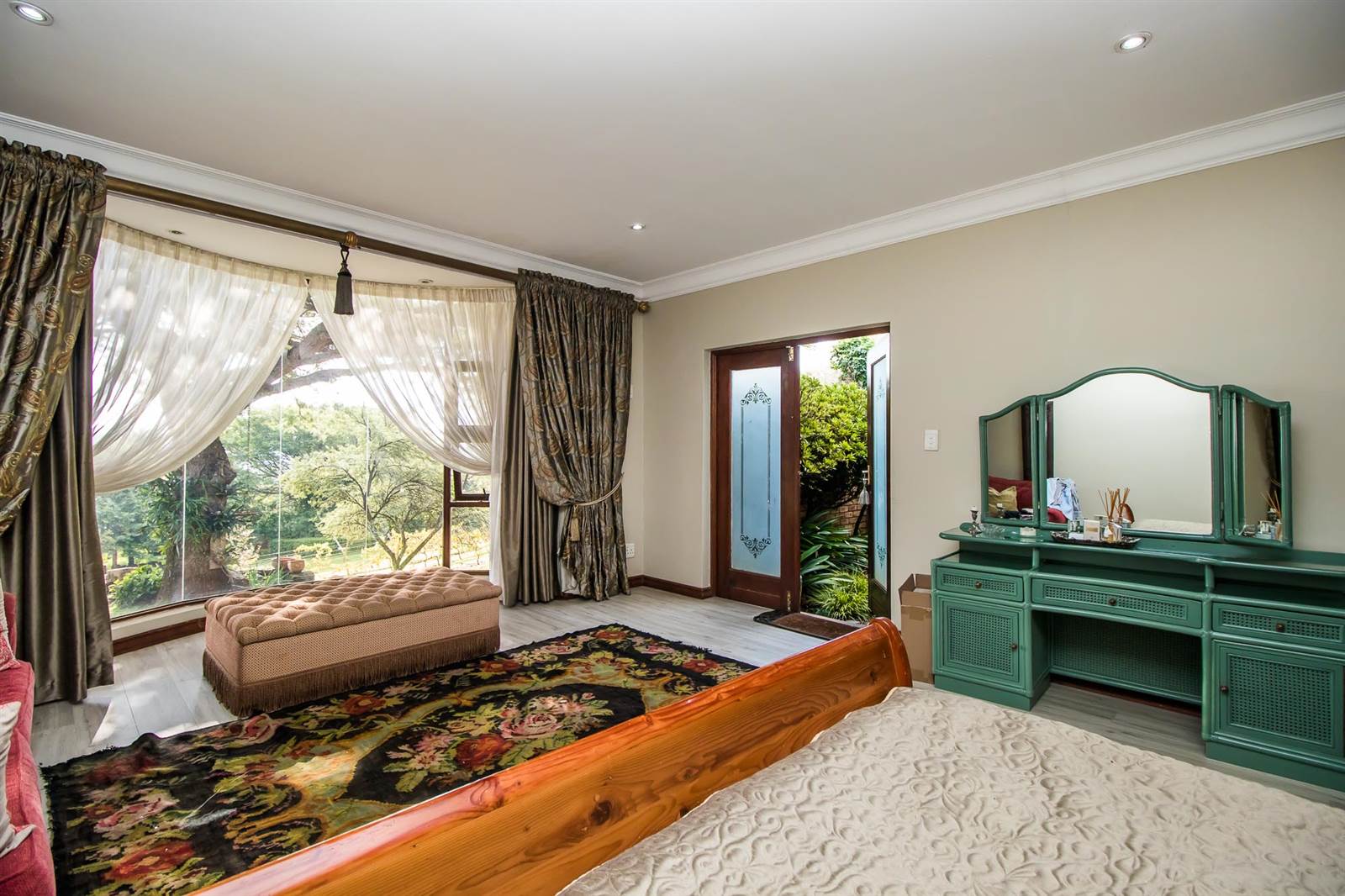 4 Bed House in Mooikloof Equestrian Estate photo number 19