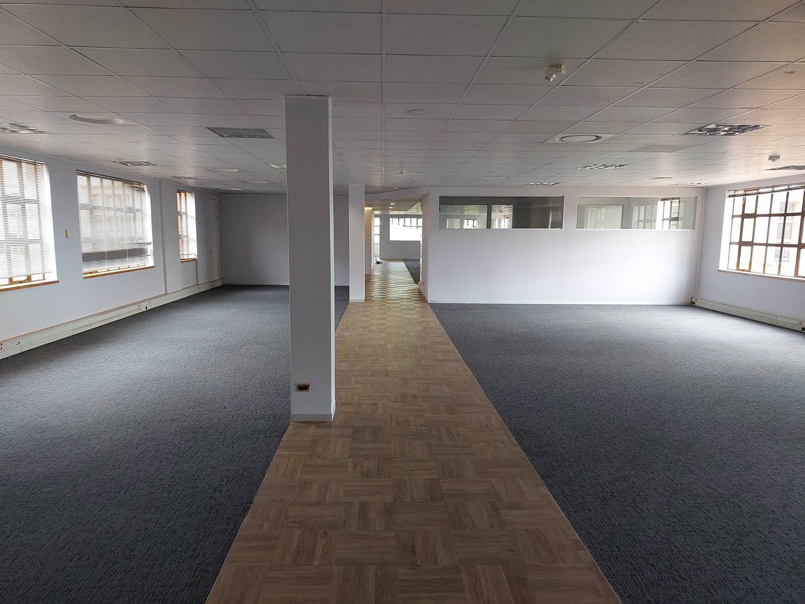 1109.3  m² Commercial space in Bryanston photo number 15