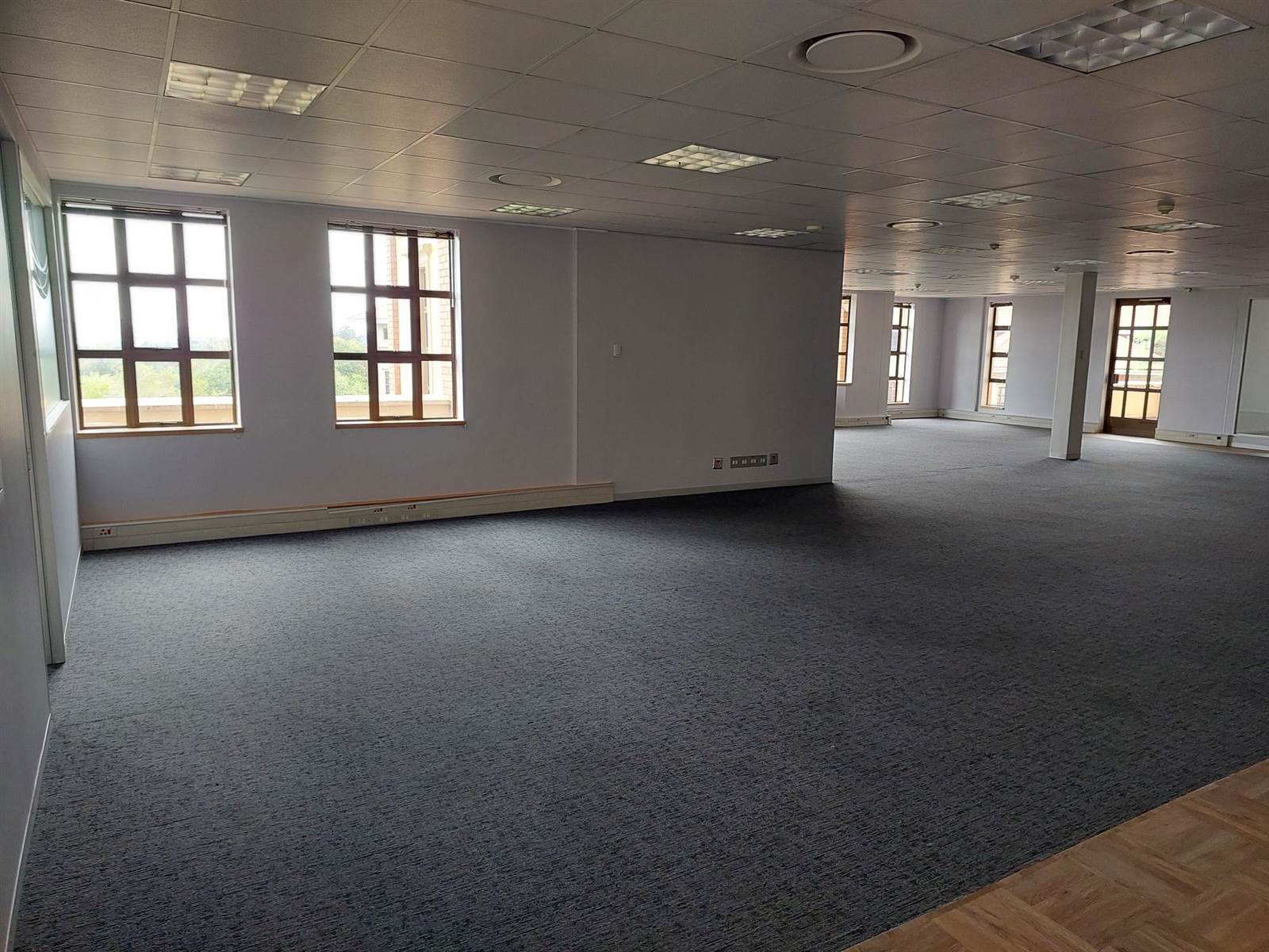 1109.3  m² Commercial space in Bryanston photo number 26