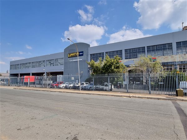 25020  m² Industrial space in Booysens