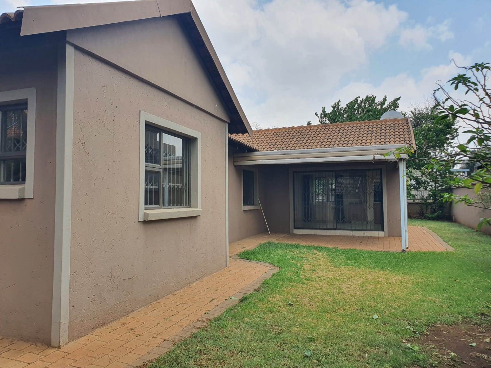 3 Bed House in Raslouw Manor photo number 1