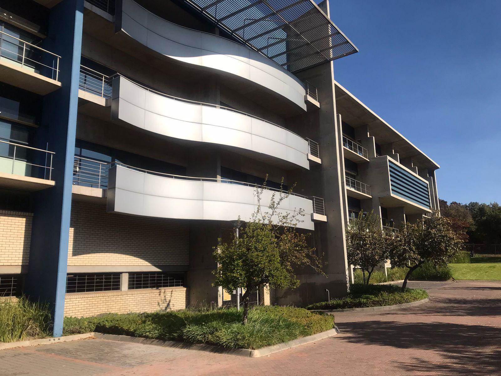 4638  m² Commercial space in Bryanston photo number 1