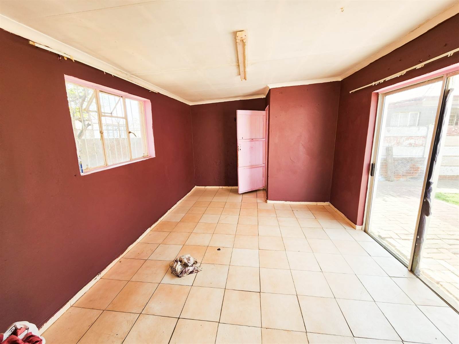 2 Bed House in Randfontein Central photo number 18