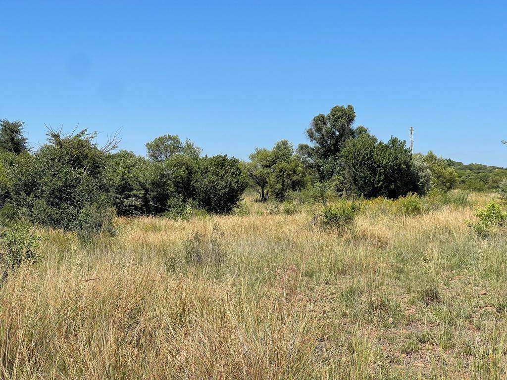5710 m² Land available in Zeerust photo number 6
