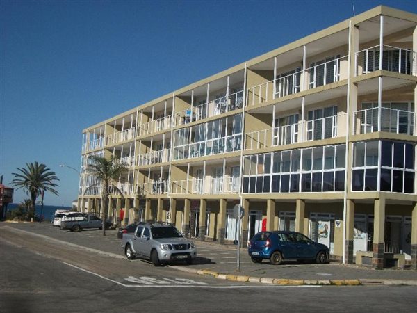 50  m² Commercial space in Jeffreys Bay