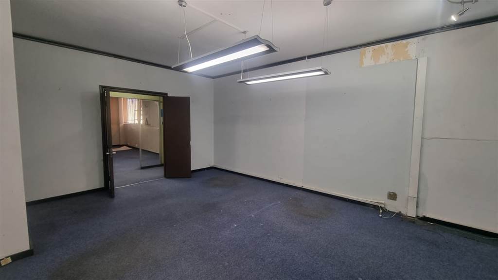 Commercial space in Durban CBD photo number 16