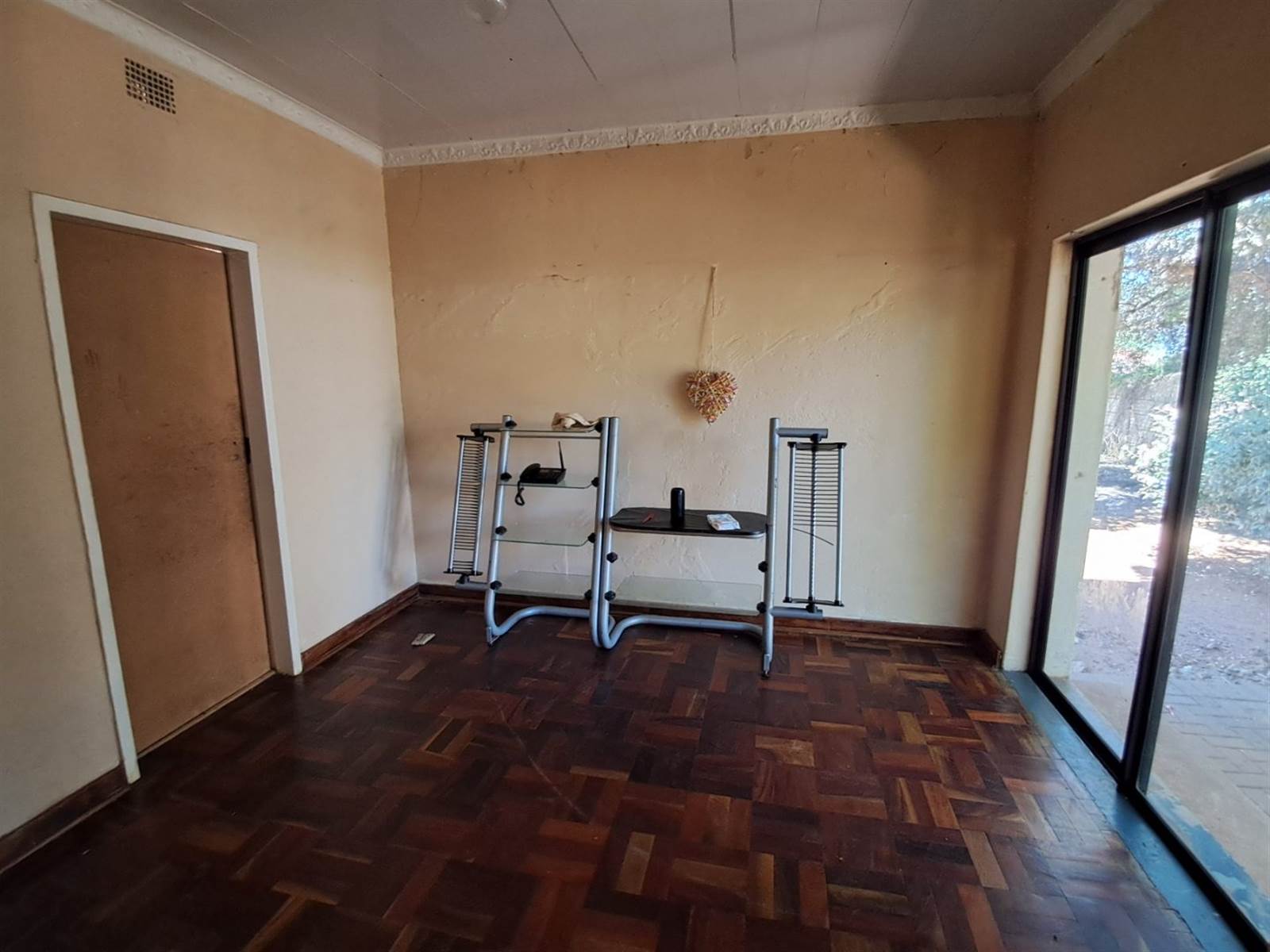 3 Bed House in Stilfontein photo number 22
