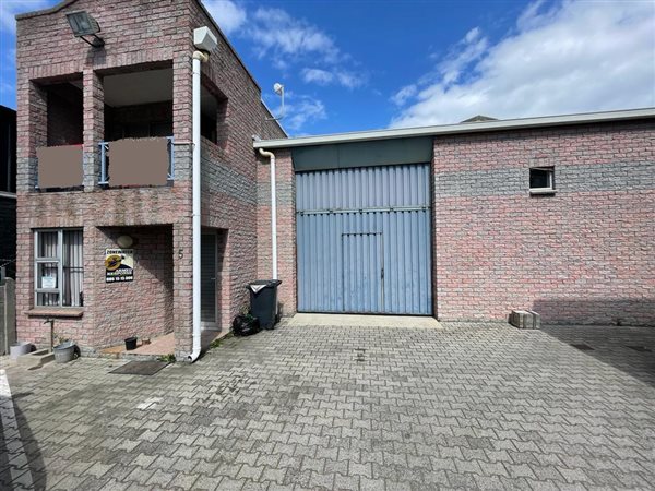 325  m² Industrial space