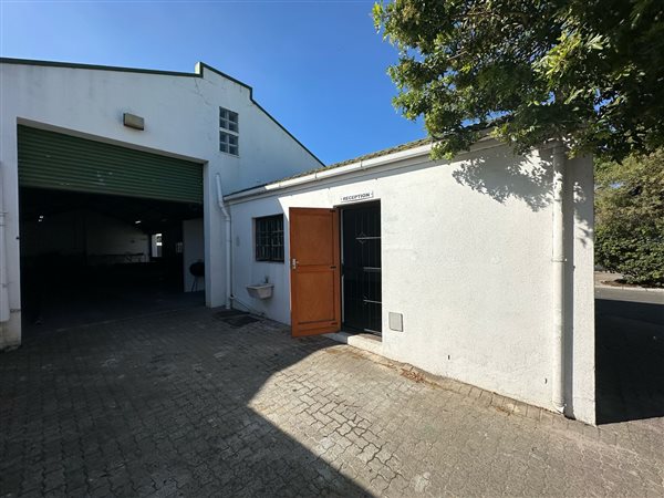 277  m² Industrial space in Ottery