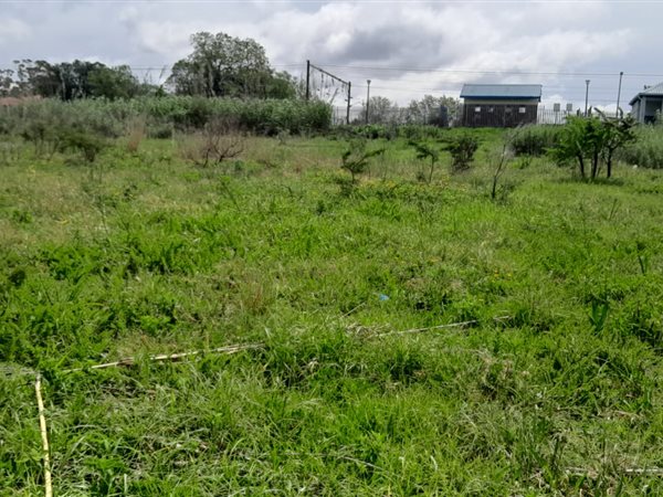 2 184 m² Land