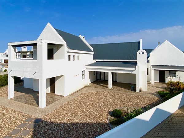 3 Bedroom House 3 Bedroom House