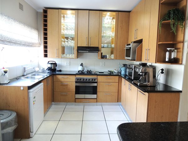 3 Bedroom House 3 Bedroom House