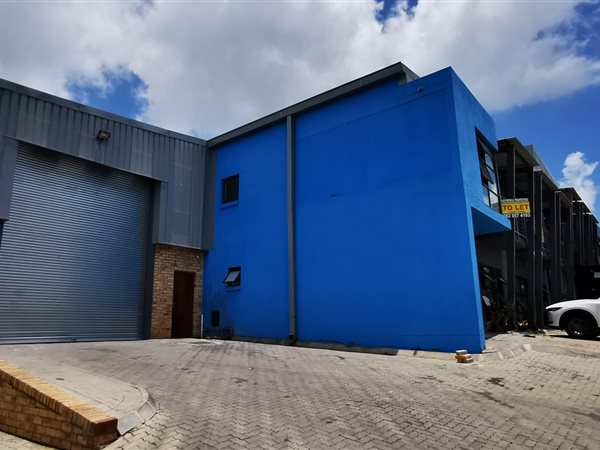 947  m² Industrial space