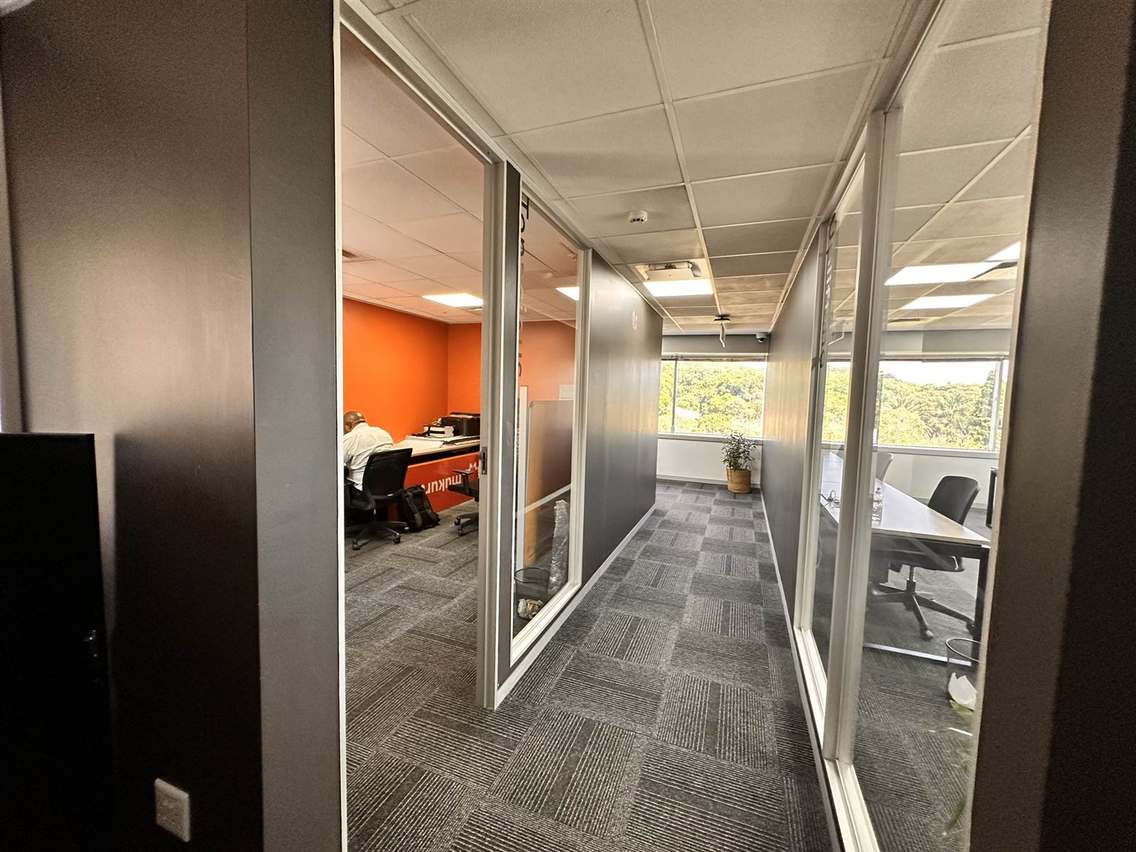 340  m² Commercial space in Rosebank photo number 9