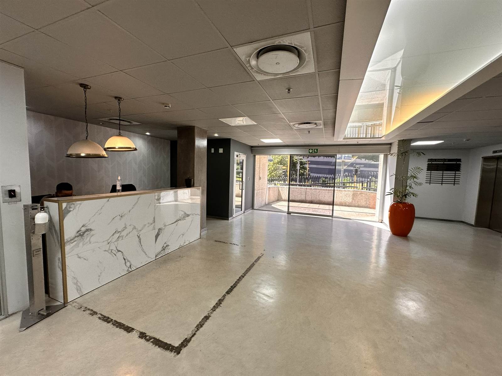 340  m² Commercial space in Rosebank photo number 14