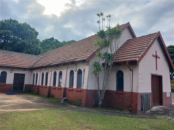 4 Bedroom House 4 Bedroom House