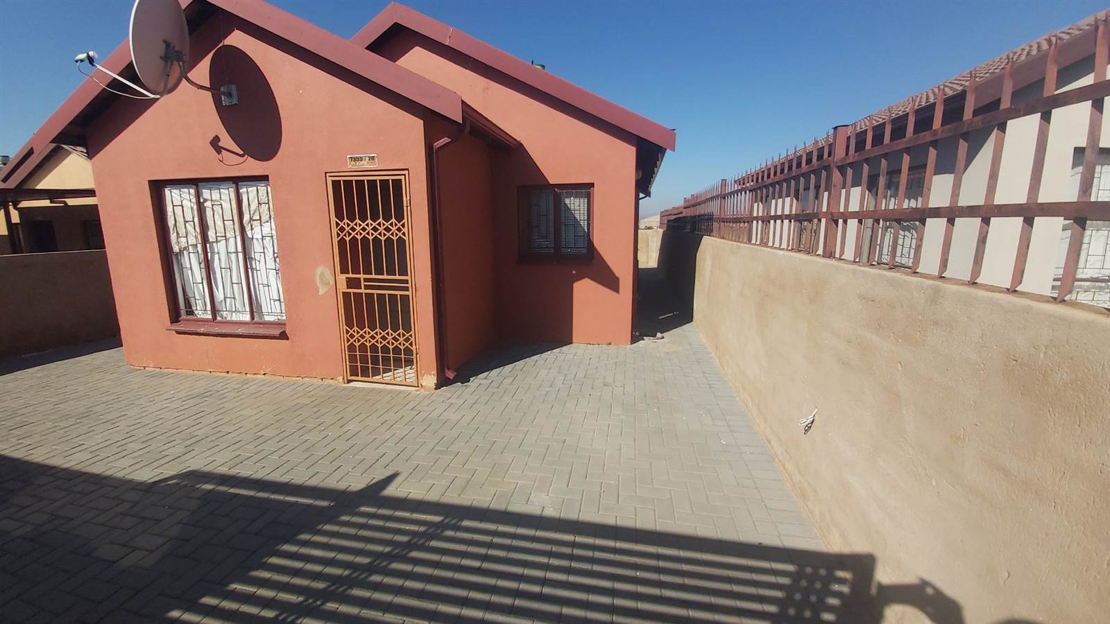 3 Bed House in Soshanguve photo number 3