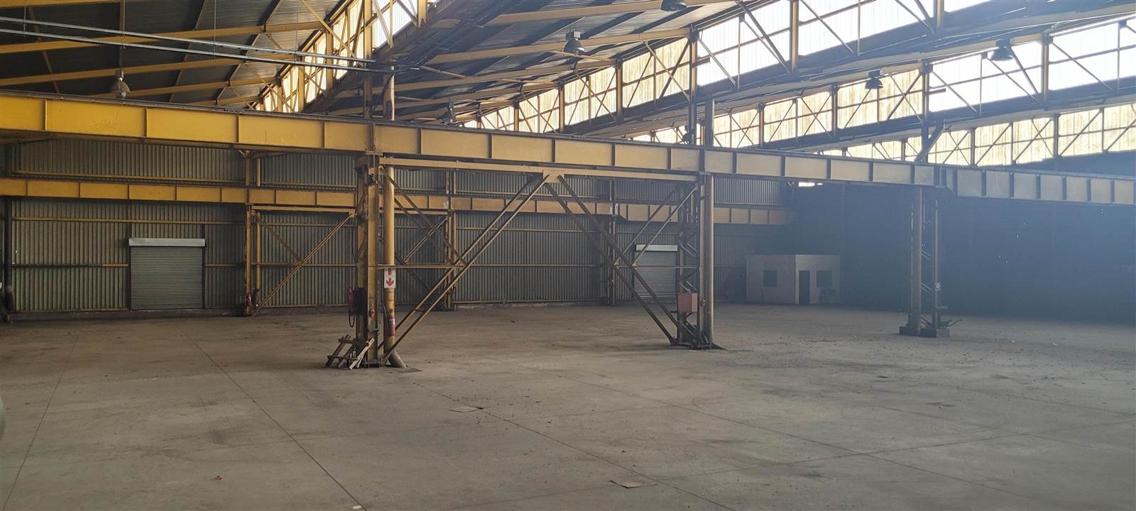 8500  m² Industrial space in Stormill photo number 16