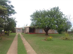 4 Bed House in Ncandu Park