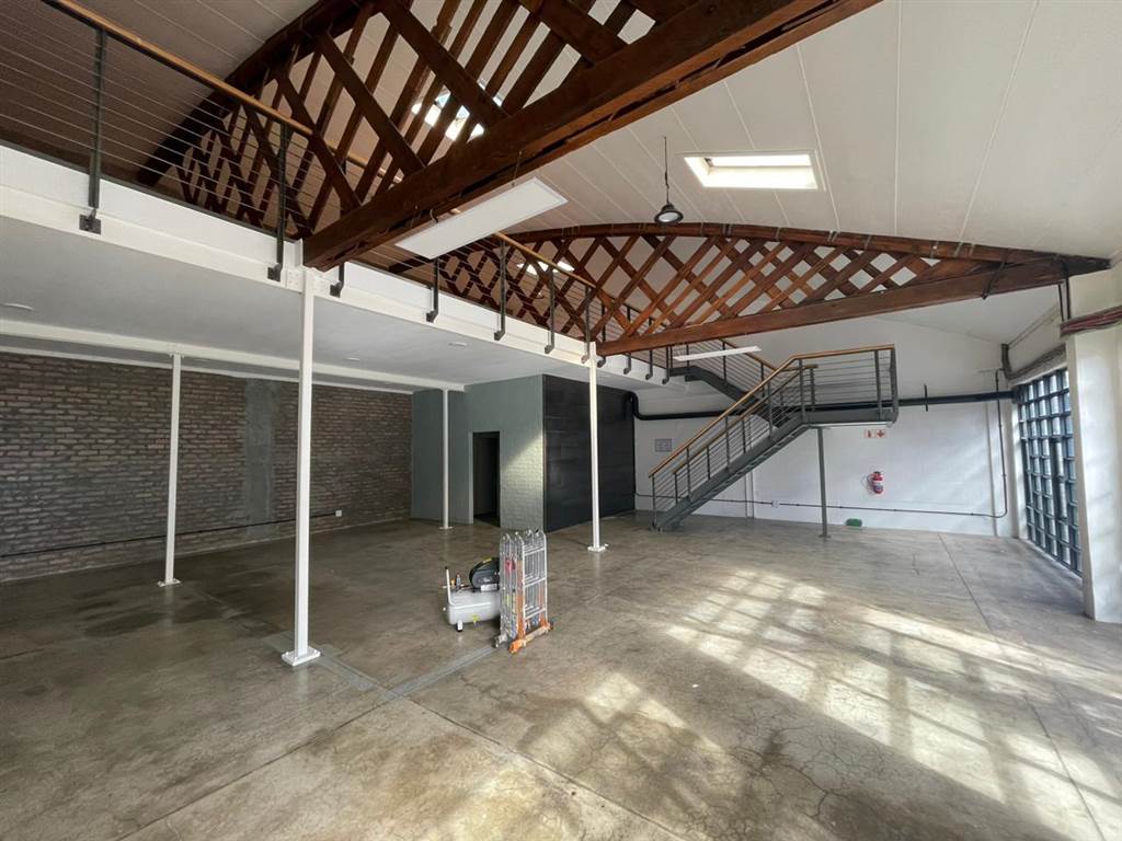 261  m² Commercial space in Salt River photo number 2