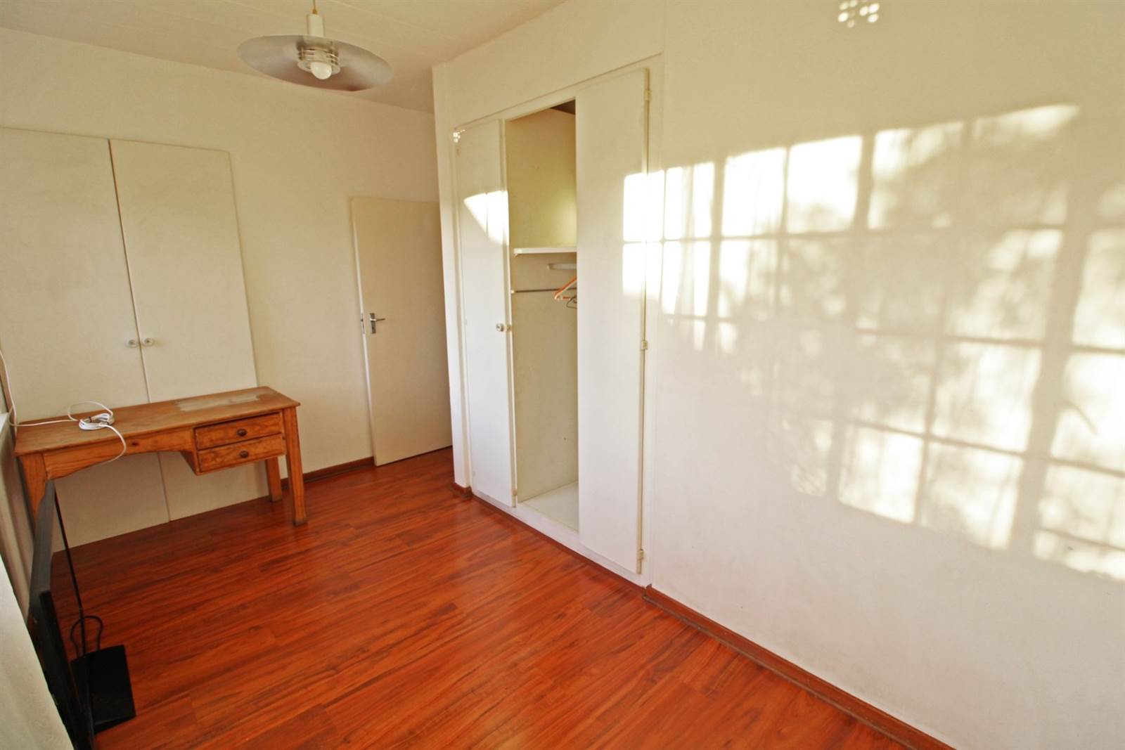 3 Bed Apartment in Bryanston photo number 11