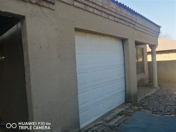 3 Bed House in Dunnottar
