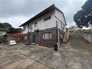 5 Bed House in Chatsworth Central