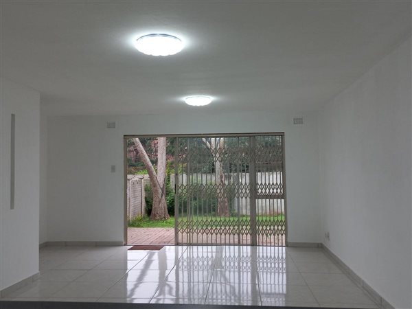 3 Bedroom Townhouse 3 Bedroom Townhouse