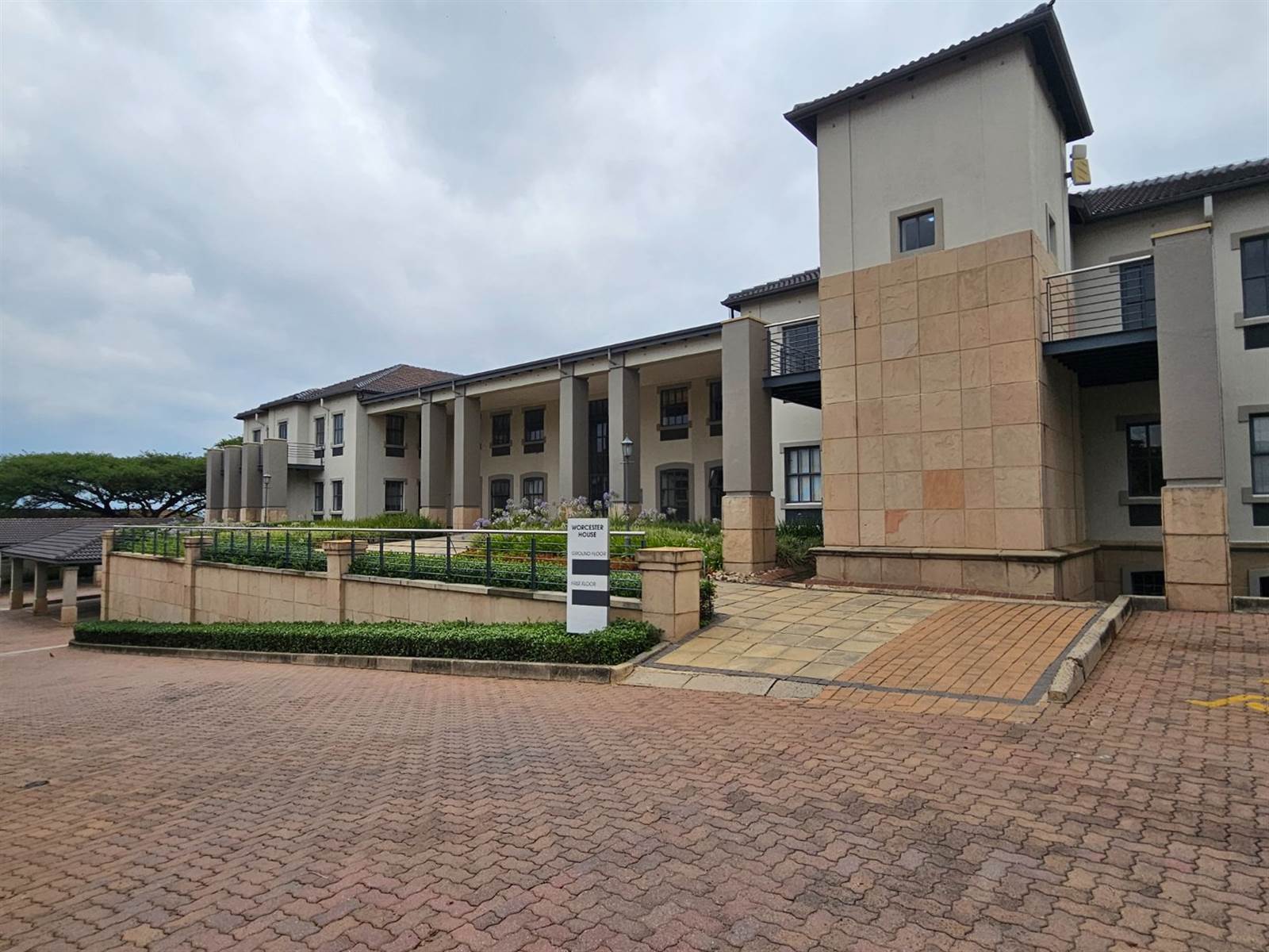 626  m² Commercial space in Bryanston photo number 16