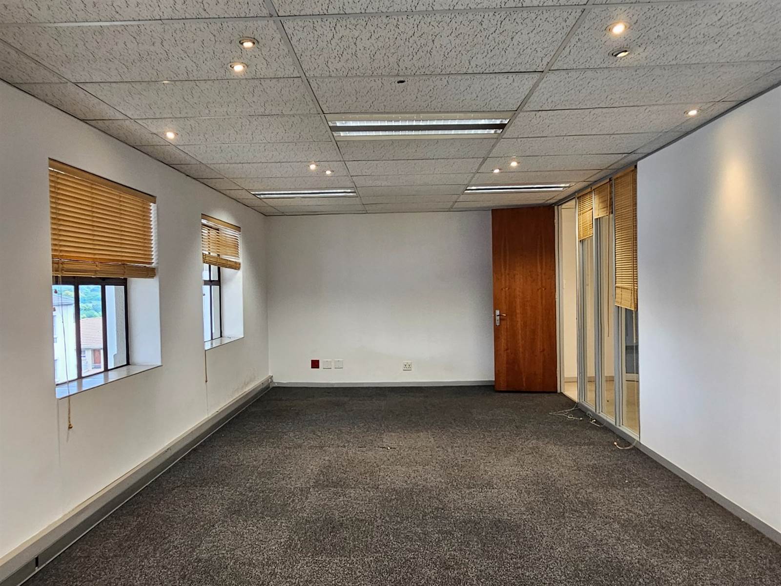 626  m² Commercial space in Bryanston photo number 21
