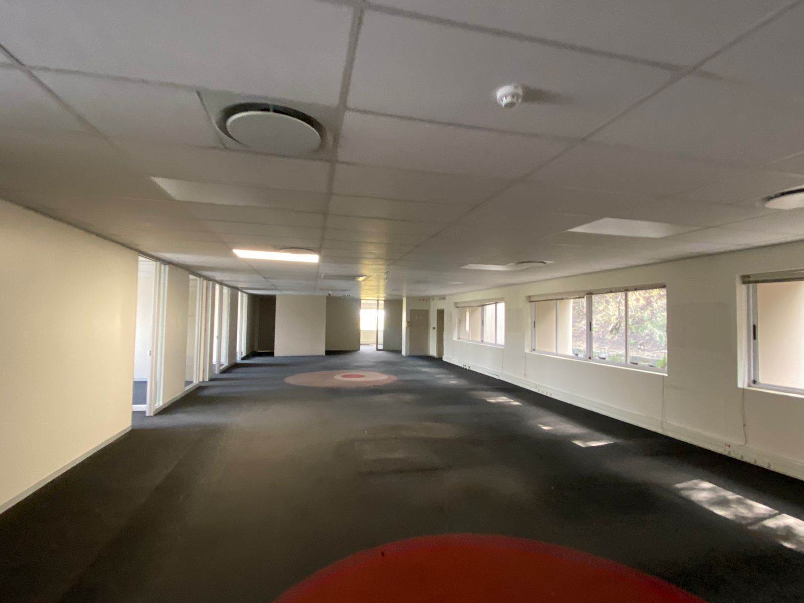 1637  m² Commercial space in Woodmead photo number 12