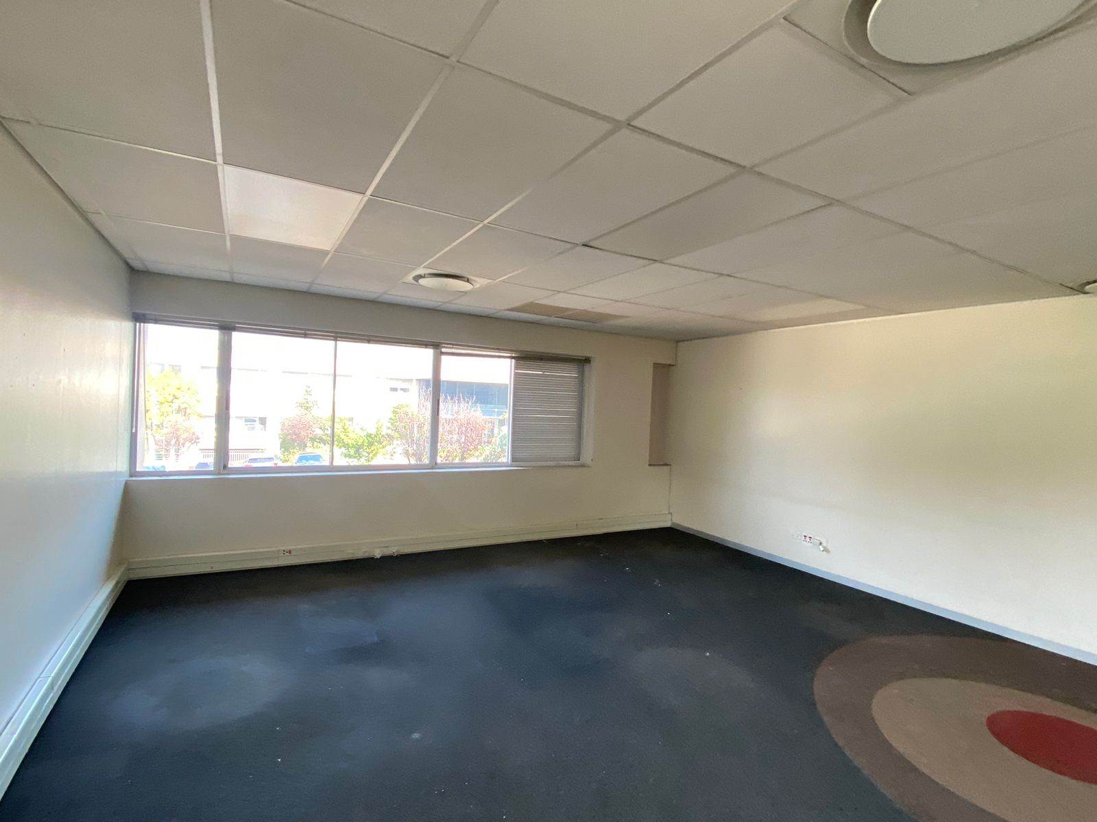 1637  m² Commercial space in Woodmead photo number 24