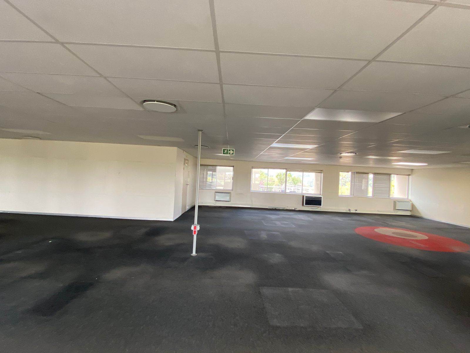1637  m² Commercial space in Woodmead photo number 6