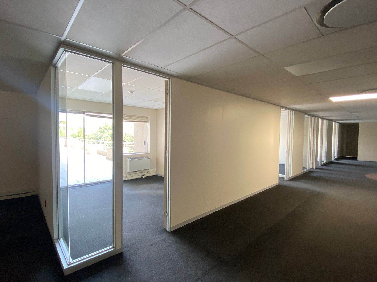 1637  m² Commercial space in Woodmead photo number 13