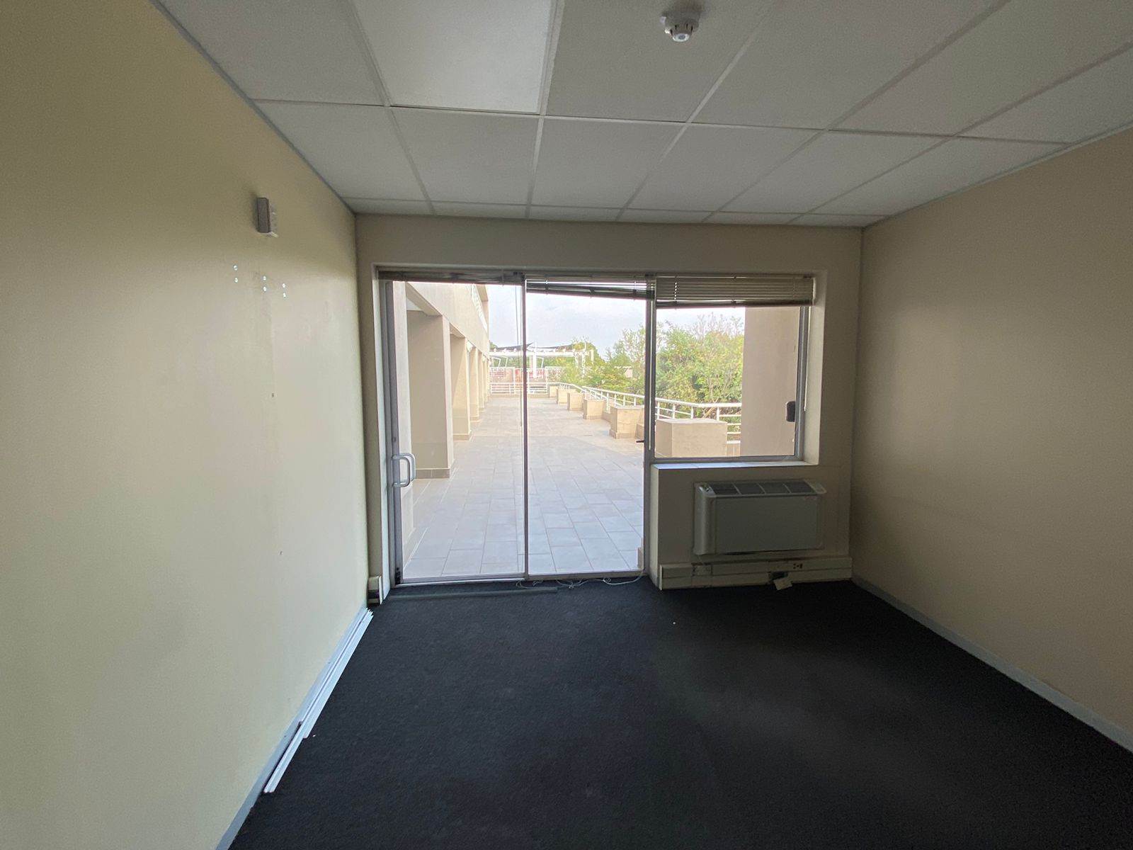 1637  m² Commercial space in Woodmead photo number 14