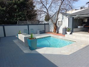 4 Bed House in Malvern East